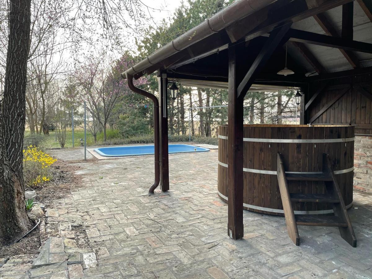 Villa Bivaly Tanya Domaszék Exterior foto